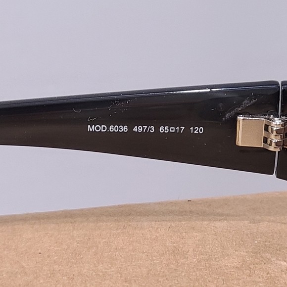 Versus Versace Sunglasses - Picture 7 of 8